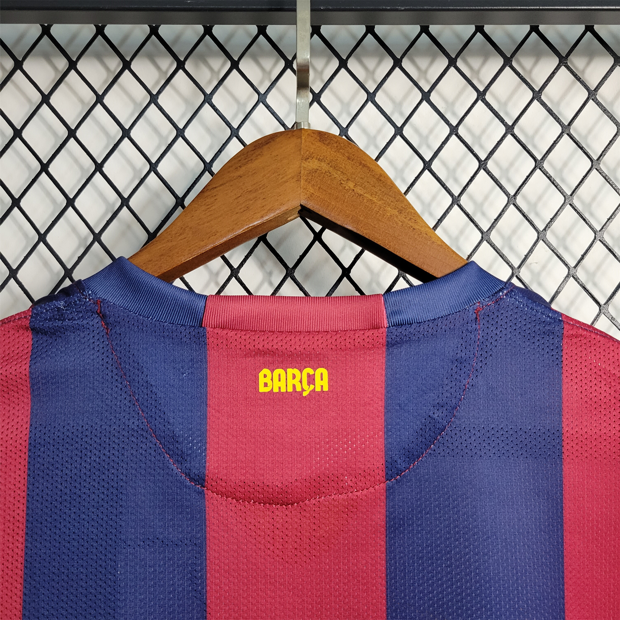 SIUjerseys-Retro Barcelona 14-15 Home Stadium Jersey