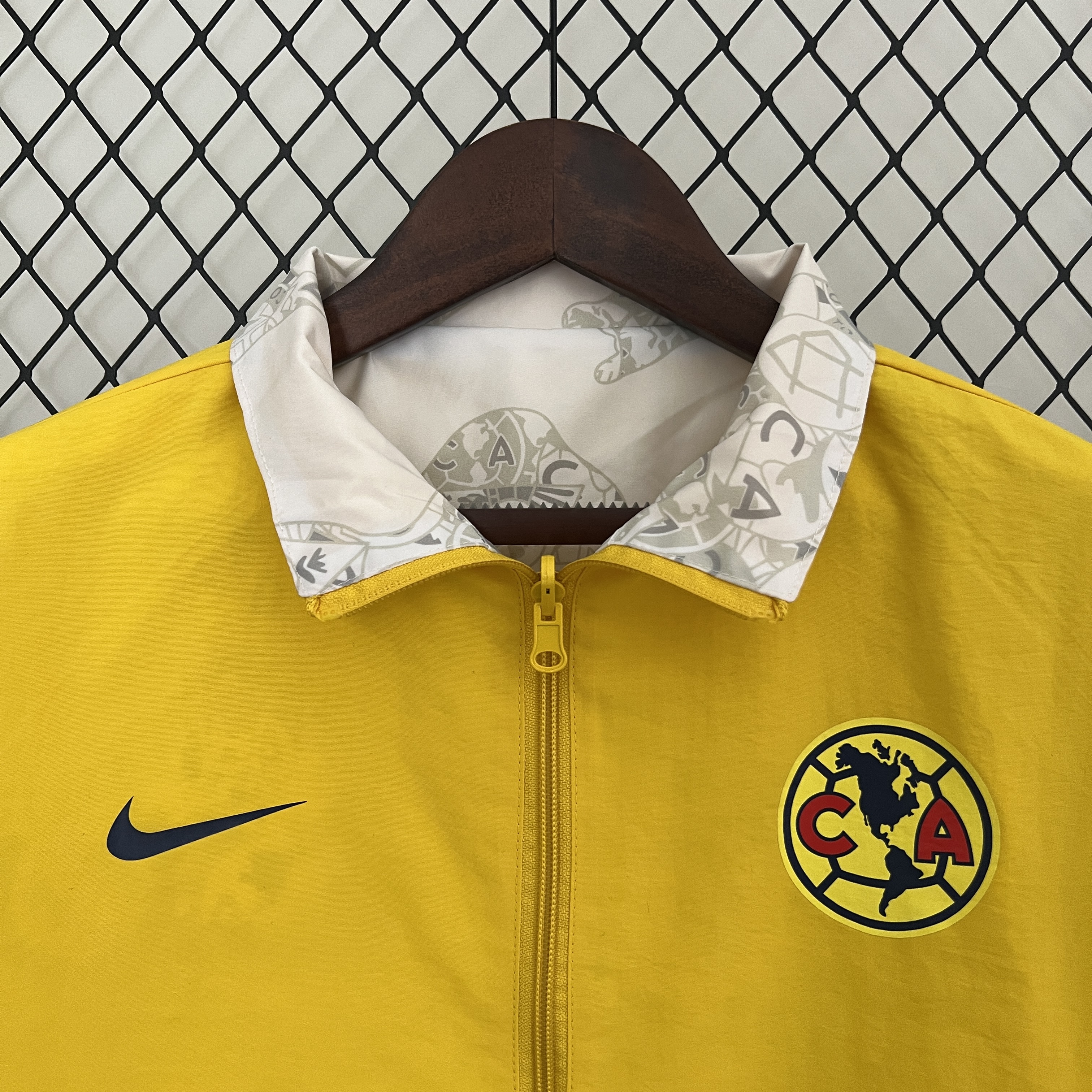 SIUjerseys-Club América 24-25 Double Sided Reversible Windbreaker - Yellow & White
