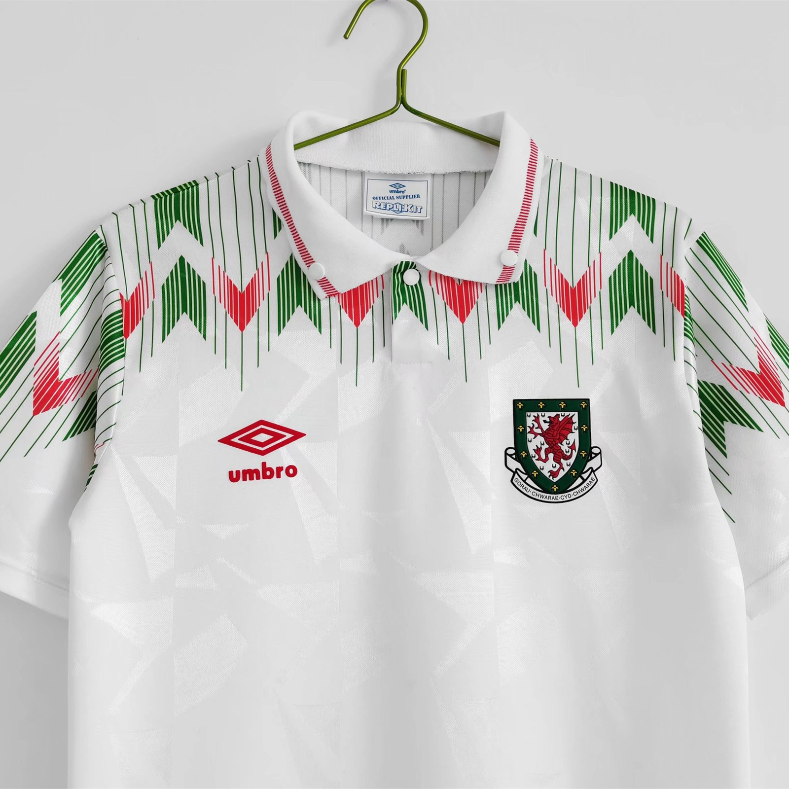 SIUjerseys-Retro Wales 1990-92 Away Stadium Jersey