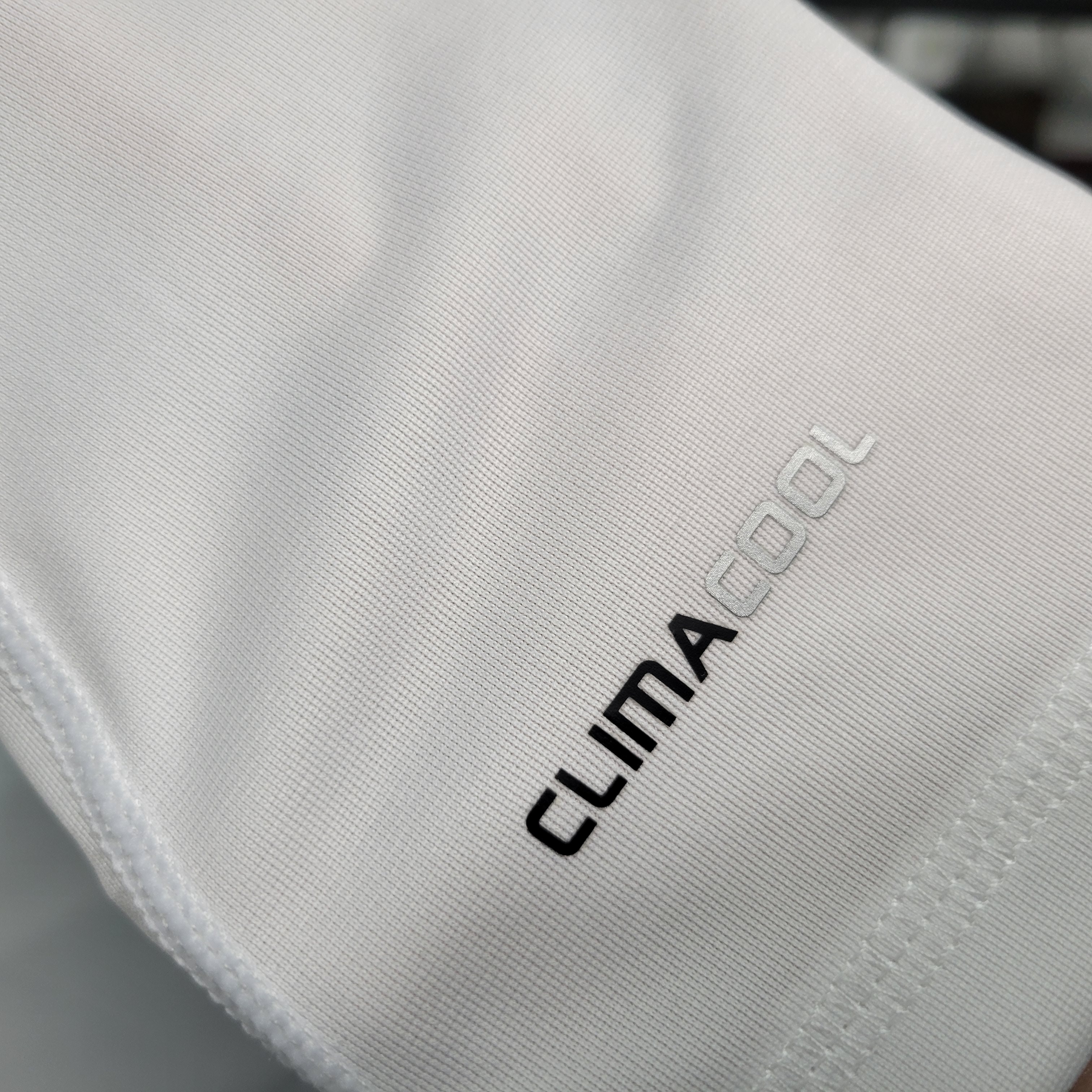 SIUjerseys-Retro Real Madrid 10-11 Home Stadium Long Sleeve Jersey