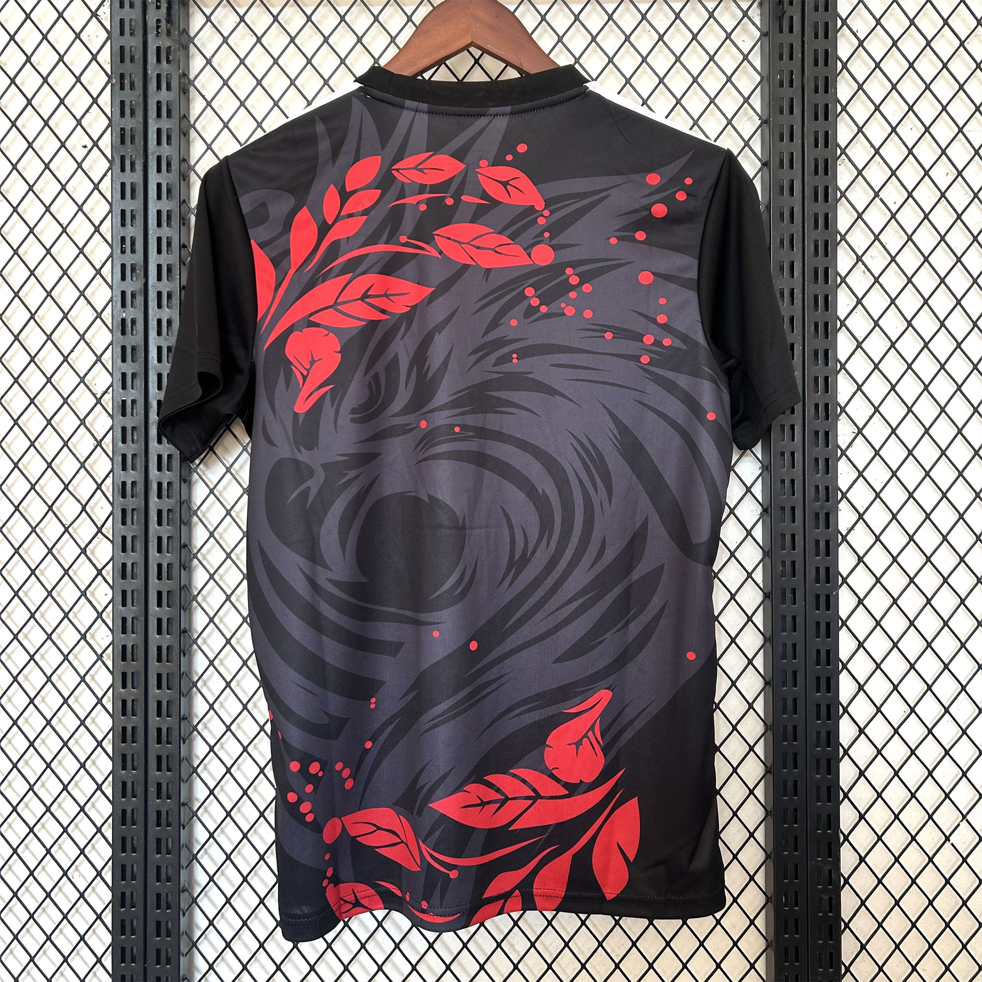 SIUjerseys-Liver.pool 24-25 Black Fire Phoenix Special Edition Jersey - Fans Version