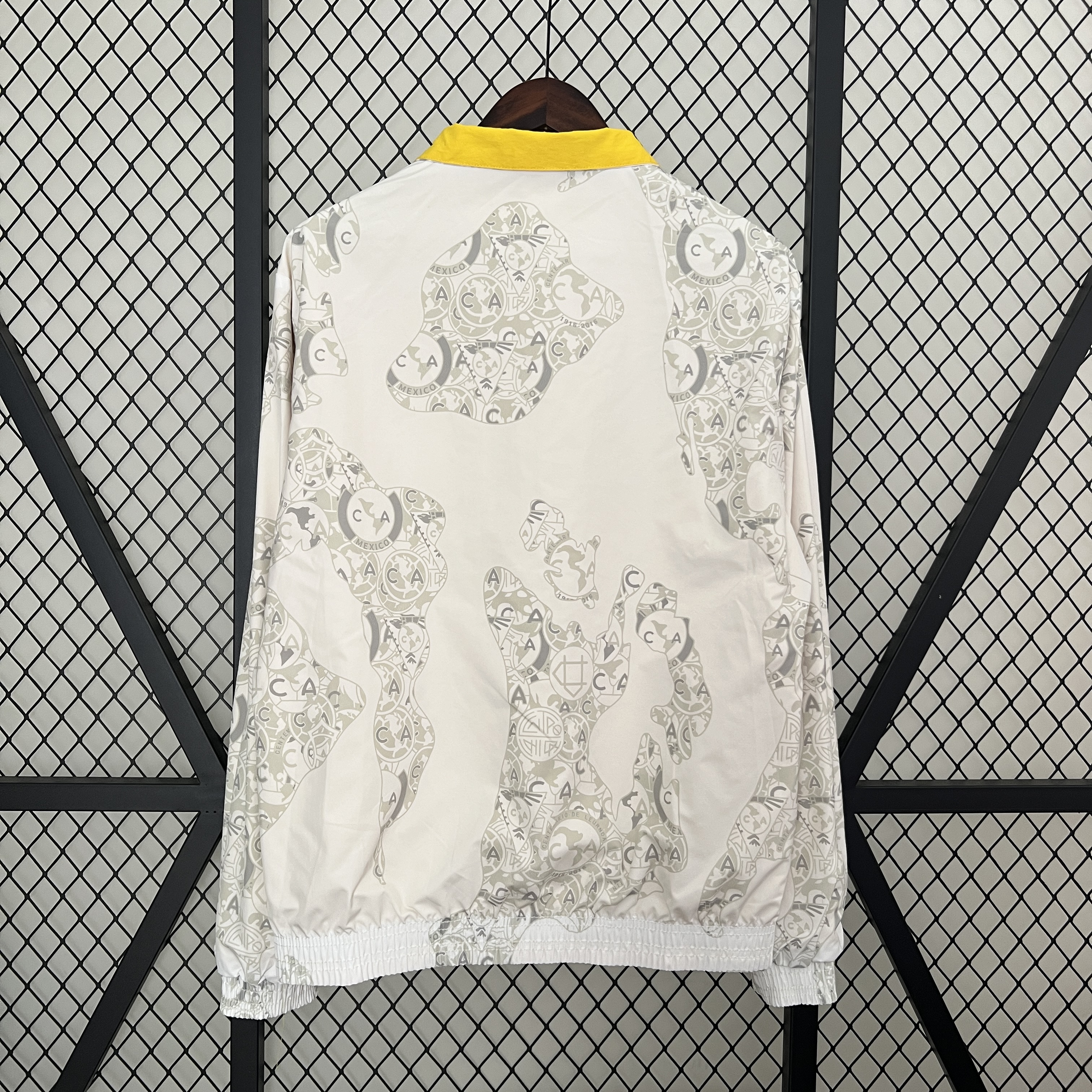 SIUjerseys-Club América 24-25 Double Sided Reversible Windbreaker - Yellow & White