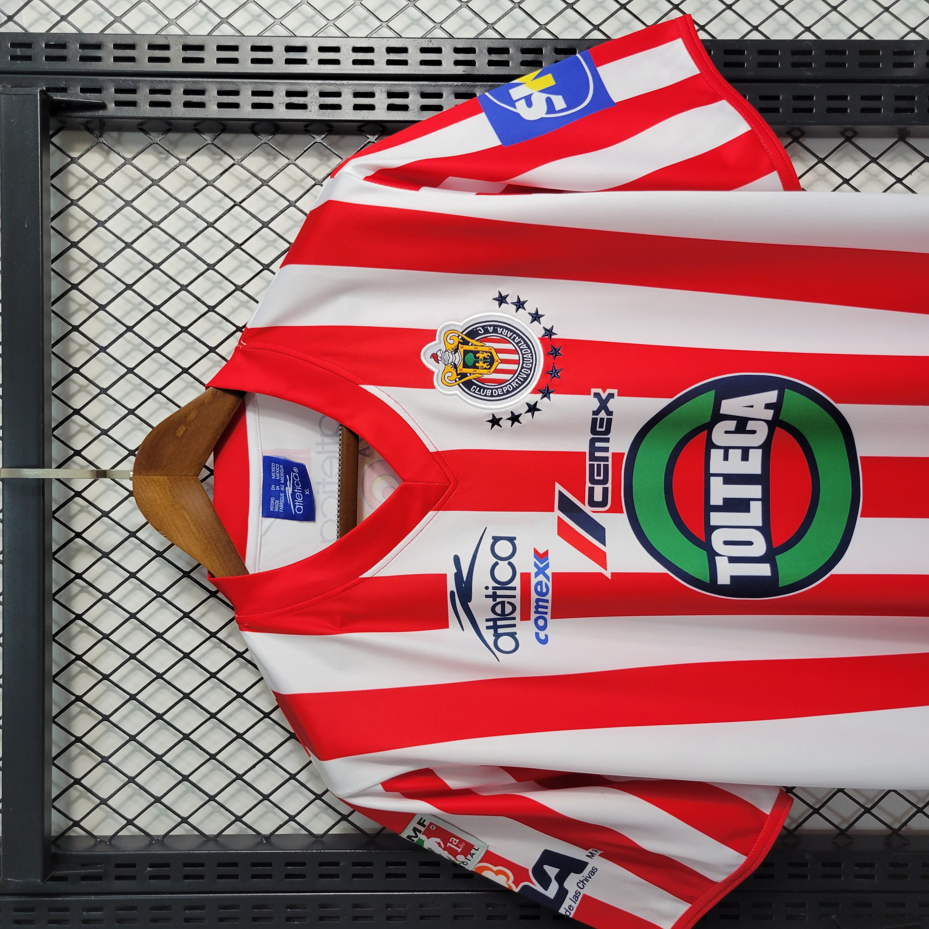 SIUjerseys-Retro Chivas de Guadalajara 01-02 Home Stadium Jersey