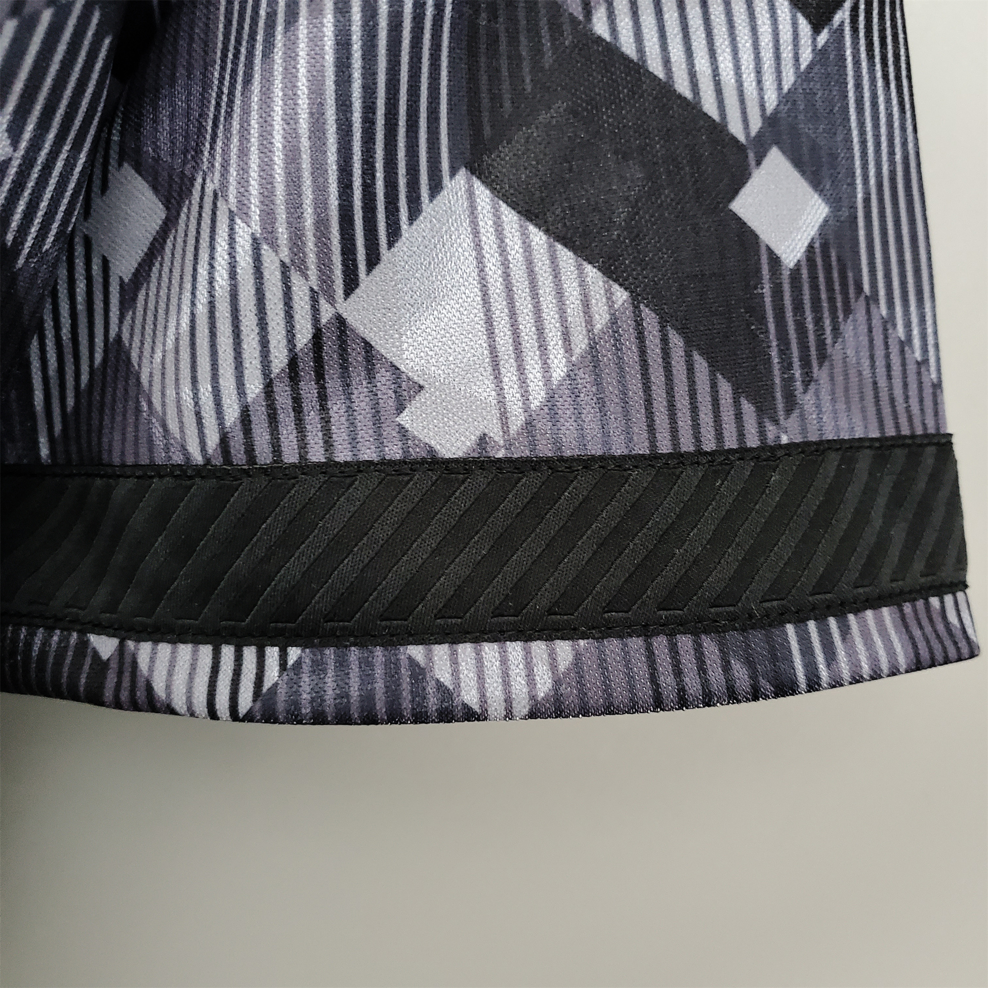 SIUjerseys-Retro England 1990 Black Jersey