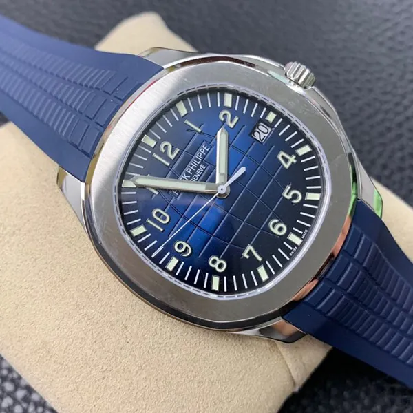 Aquanaut 5168G-001 42.2 mm