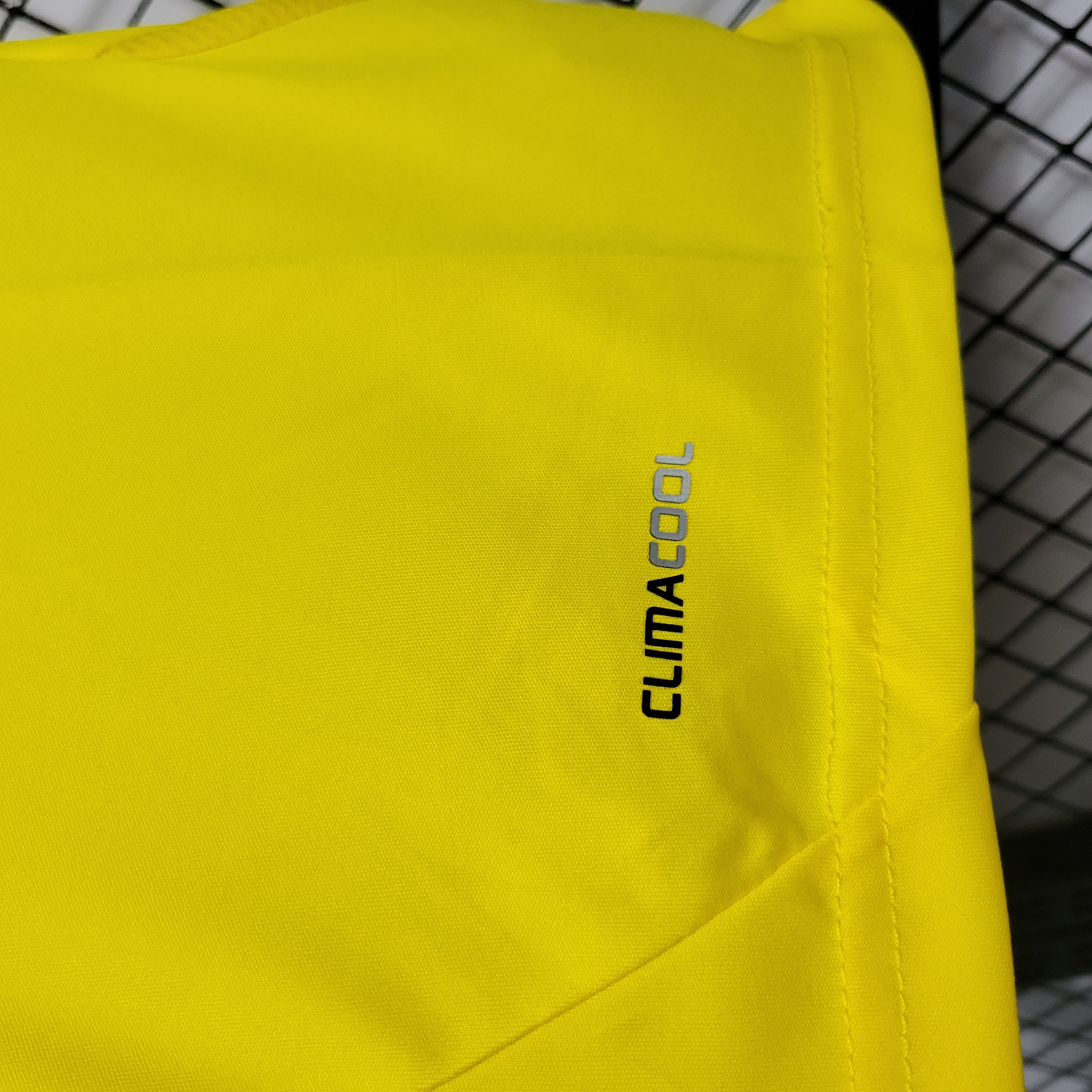 SIUjerseys-Retro Real Madrid 11-12 Yellow Goalkeeper Jersey