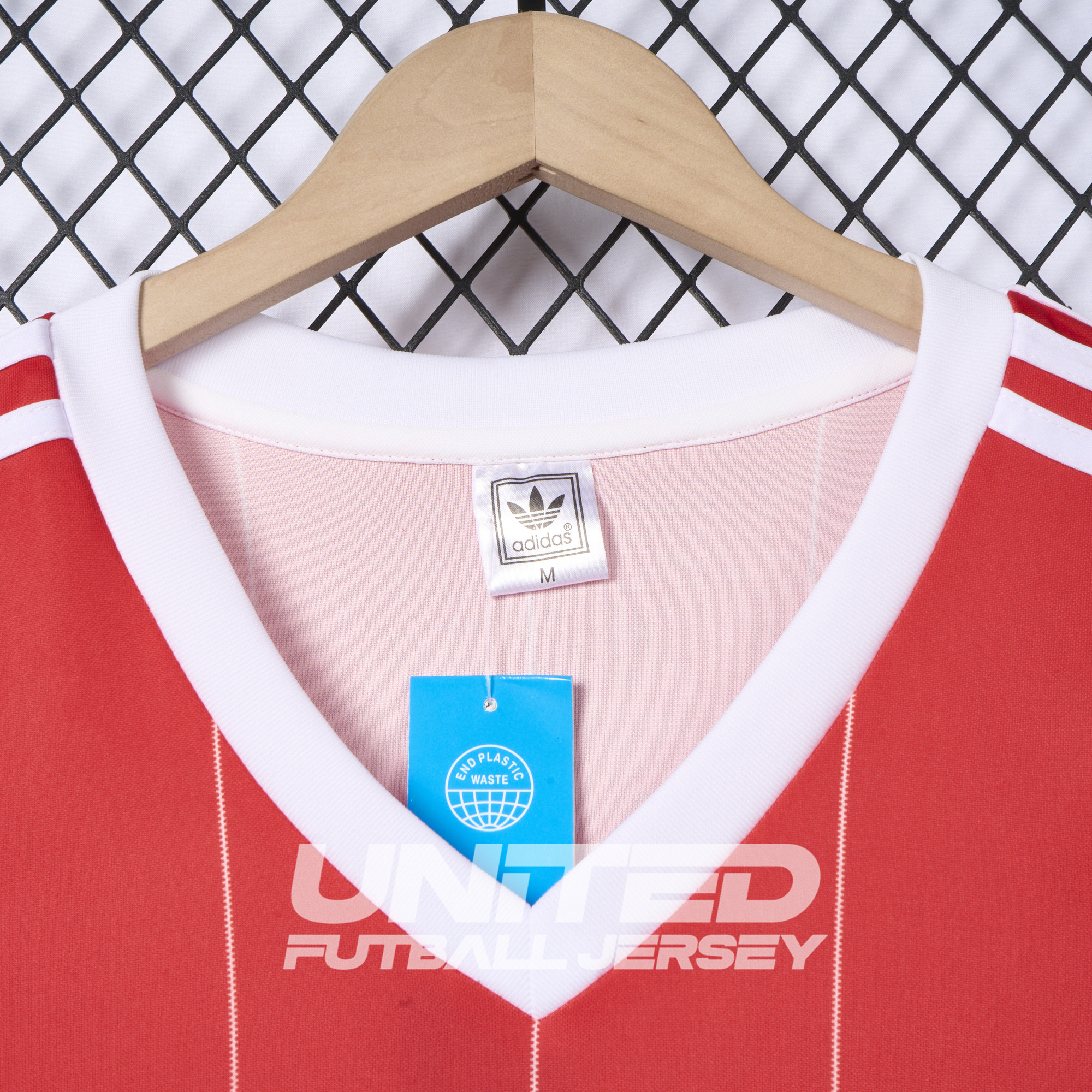 unitedfutballjersey-Retro Hamburger SV 83-84 Away Stadium Jersey