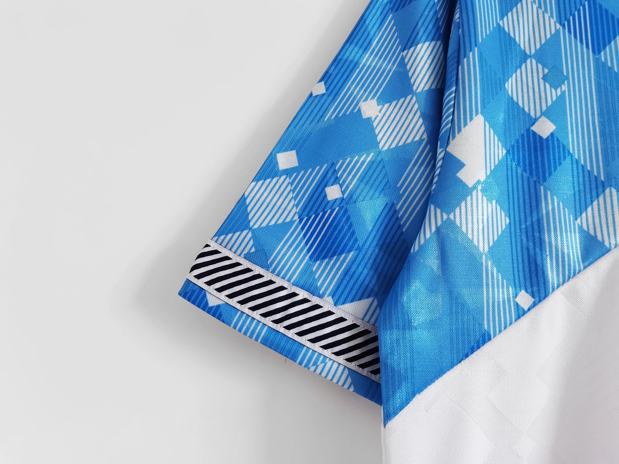 SIUjerseys-Retro England 1990 Three Color Jersey