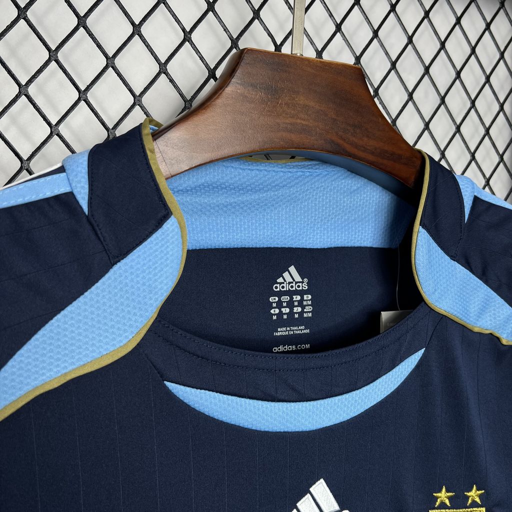 SIUjerseys-Retro Argentina 2006 Away Stadium Jersey