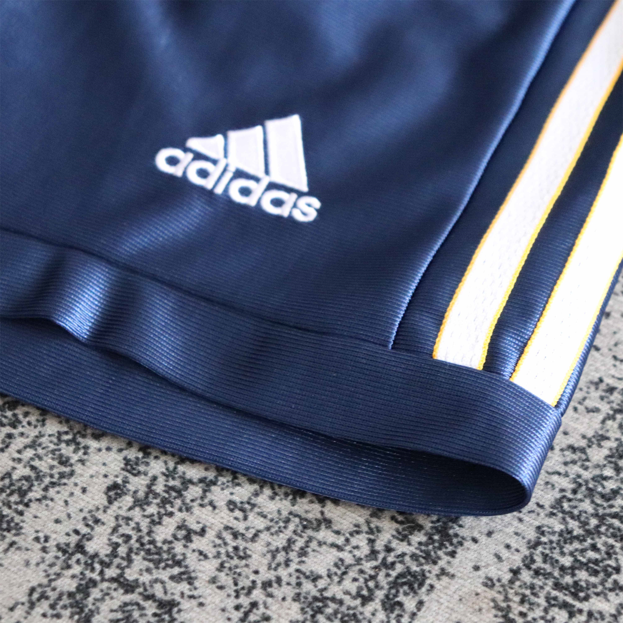 unitedfutballjersey-Retro Real Madrid 1998-00 Third Kids Kit