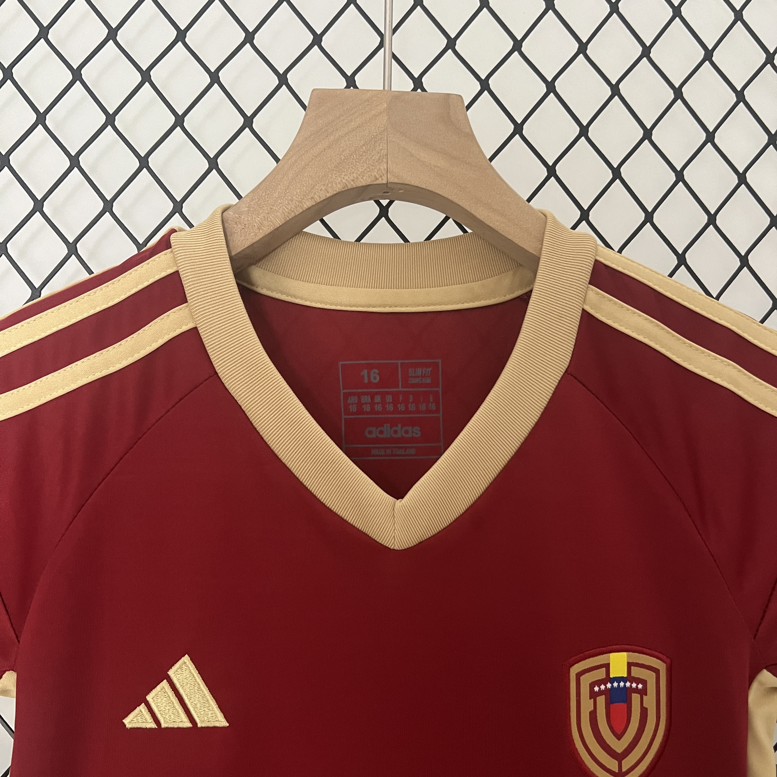 SIUjerseys-Venezuela 2024 Home Stadium Kids Kit