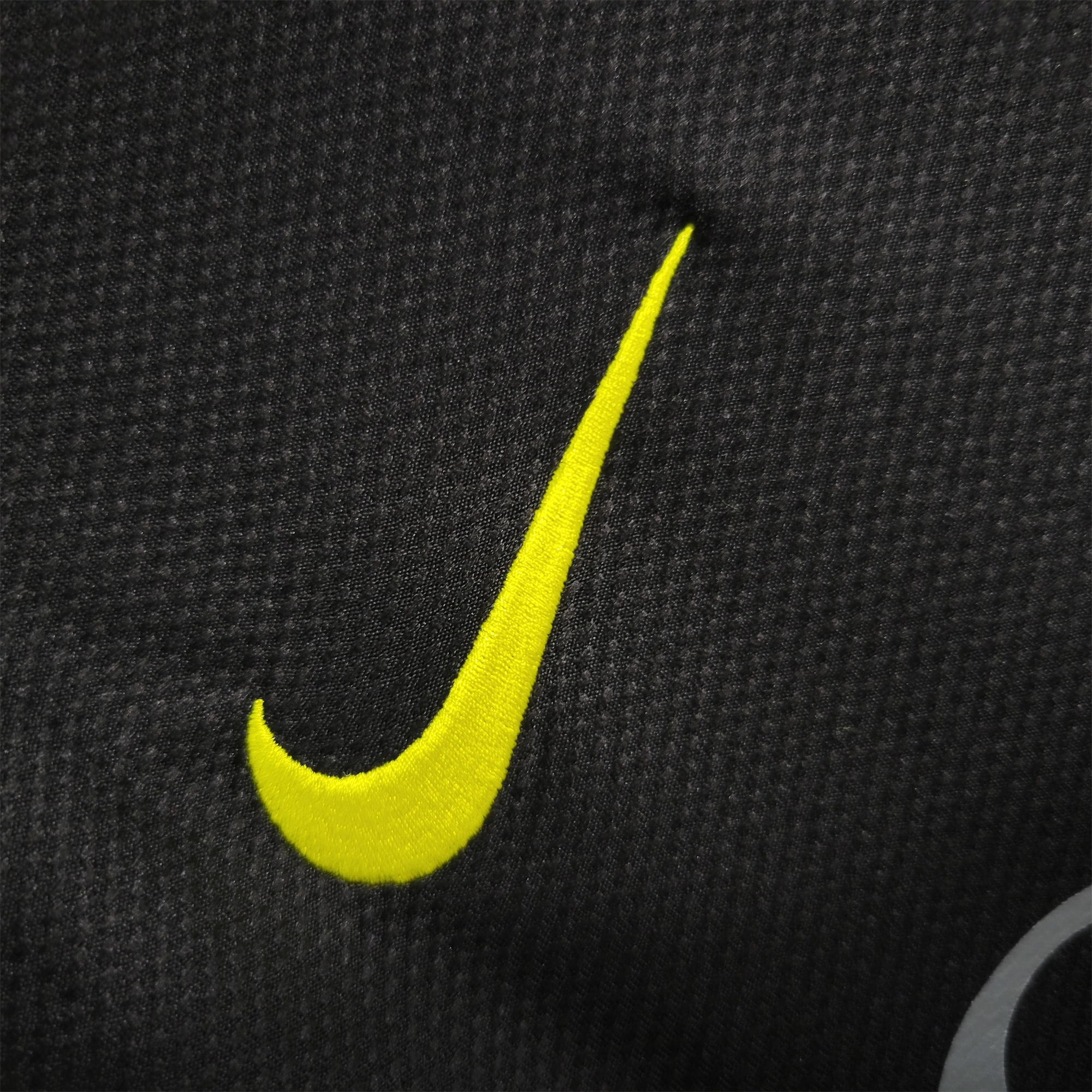 SIUjerseys-Retro Barcelona 13-14 Third Jersey