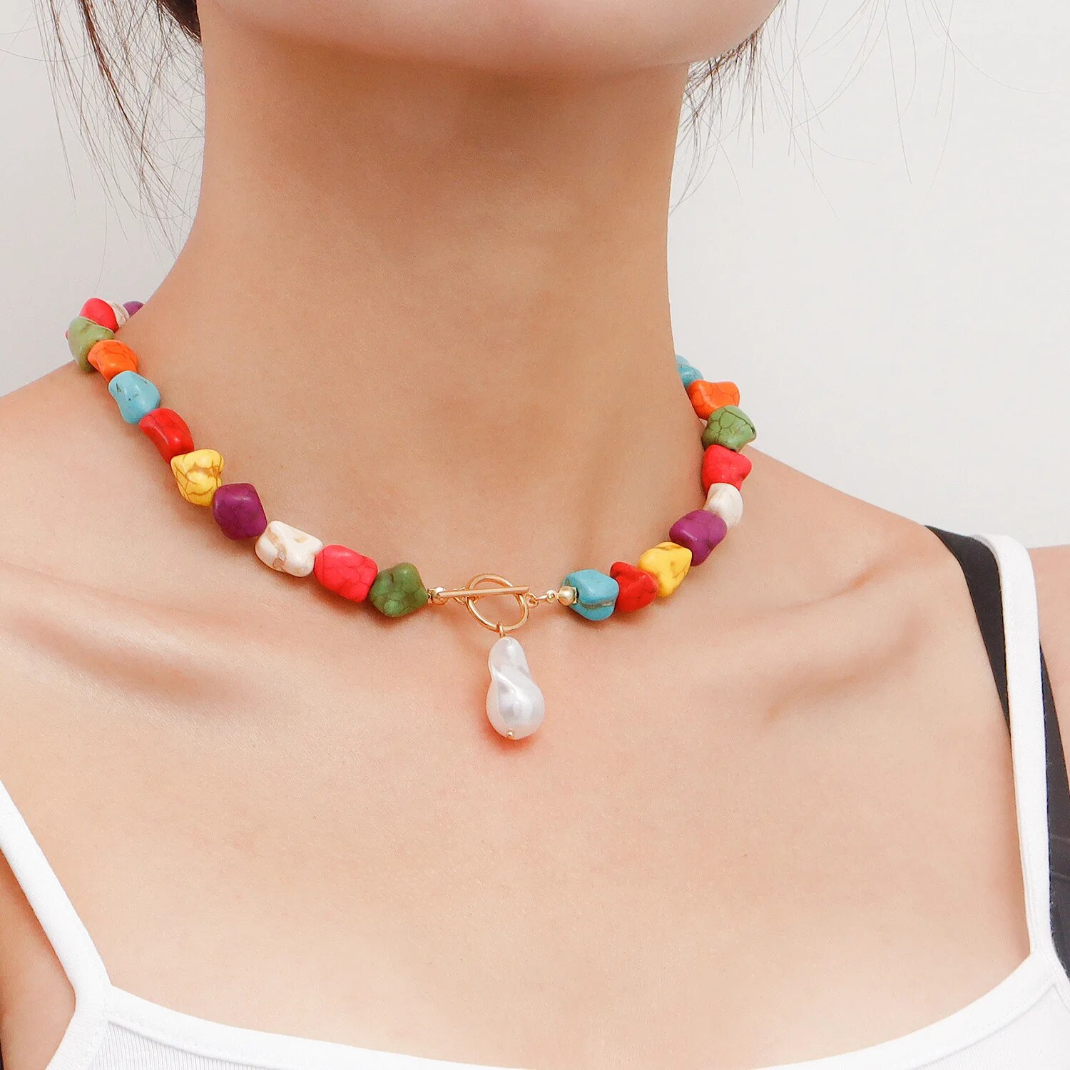 2022 Handmade Colorful Irregular Stone Beads Simple Casual Bohemian Choker Necklace Party Wedding Jewelry Accessary