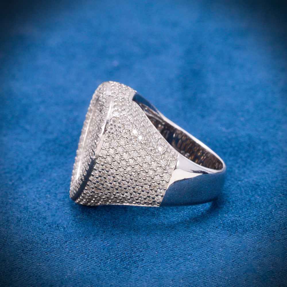 Iced out watch-Yika Jewelry