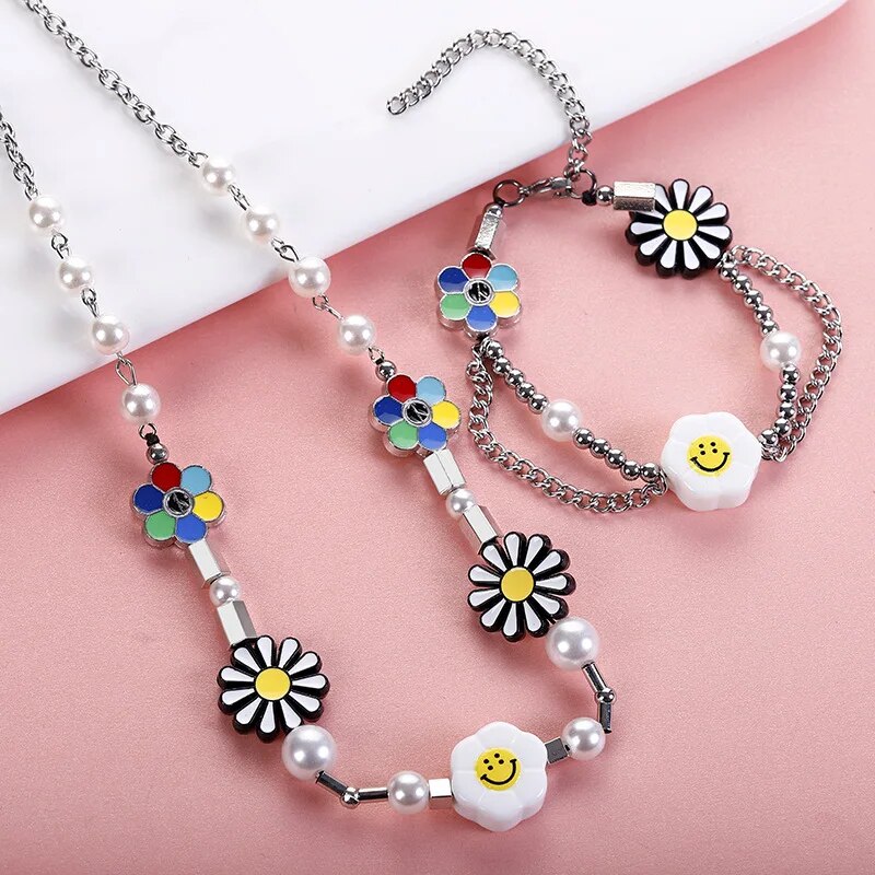 2023 Hip Hop Rock Stainless Steel Pearl Necklace Fashion Sunflower Daisy Necklace For Men Women Mark Tuan Fans Gift GirlsJewelry