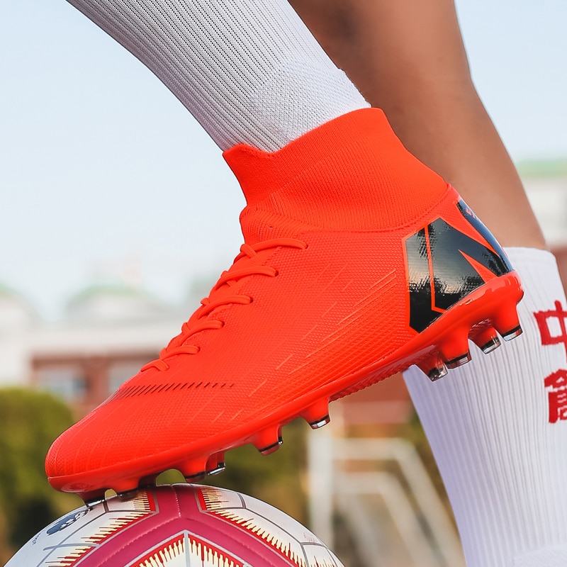 Hot Sale Mens Soccer Cleats High Ankle Football Shoes Long Spikes Outdoor Soccer Traing Boots For Men Women Soccer Shoes