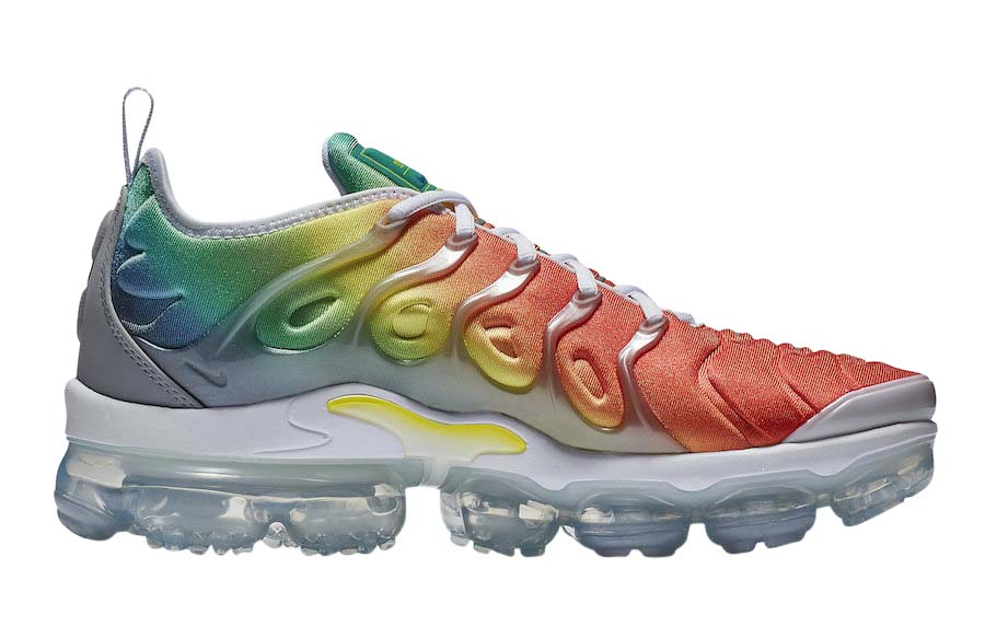 Nike Air VaporMax Plus Rainbow 924453-103