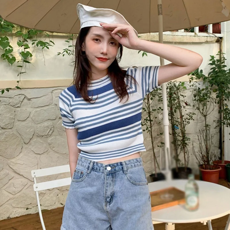 Women's Short Sleeve Basic Slim Fit Tops Crewneck Ribbed Knit T Shirt Cute Summer Outfits