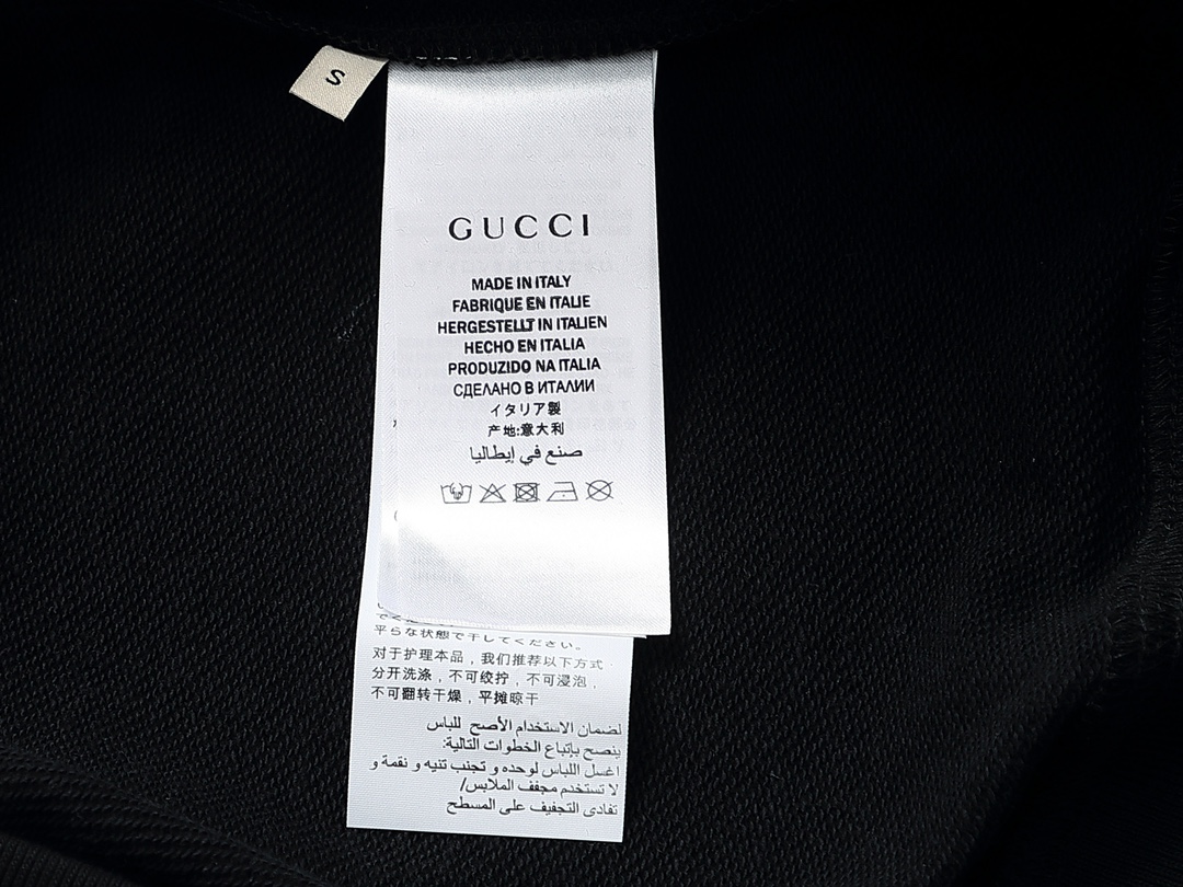 【GUCCI  公式旗艦店】グッチ 丸首の衛衣 スウェットご好評に付き再入荷 240811