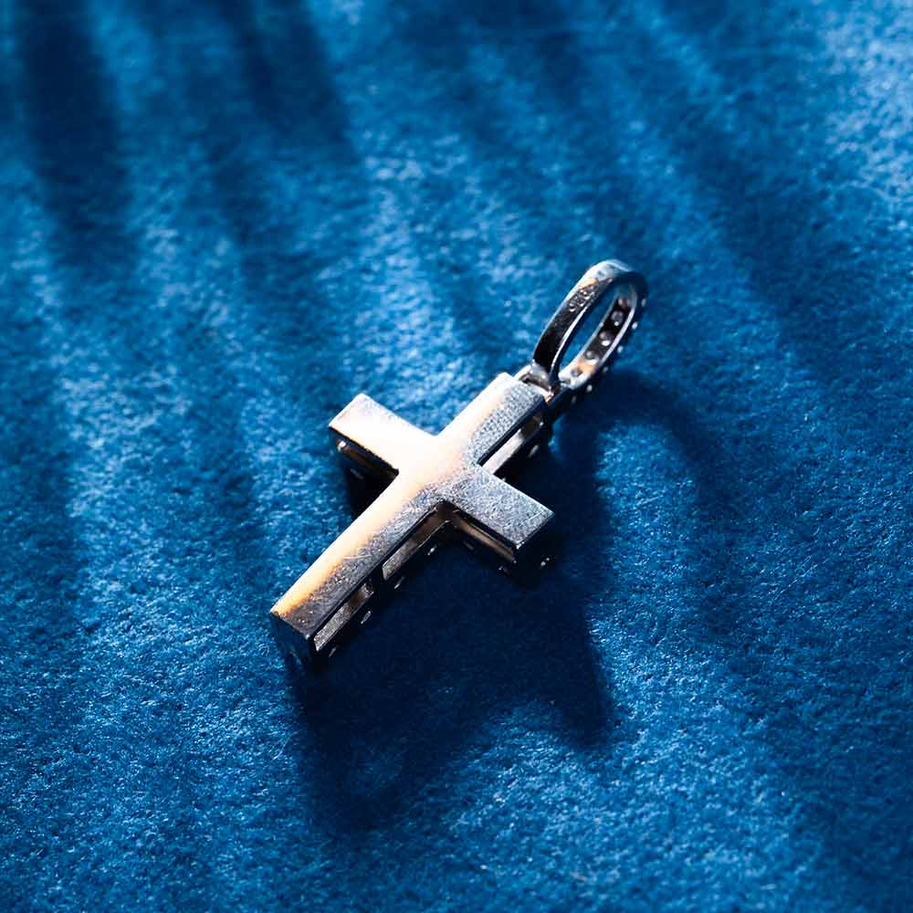 Iced out watch-Yika Jewelry