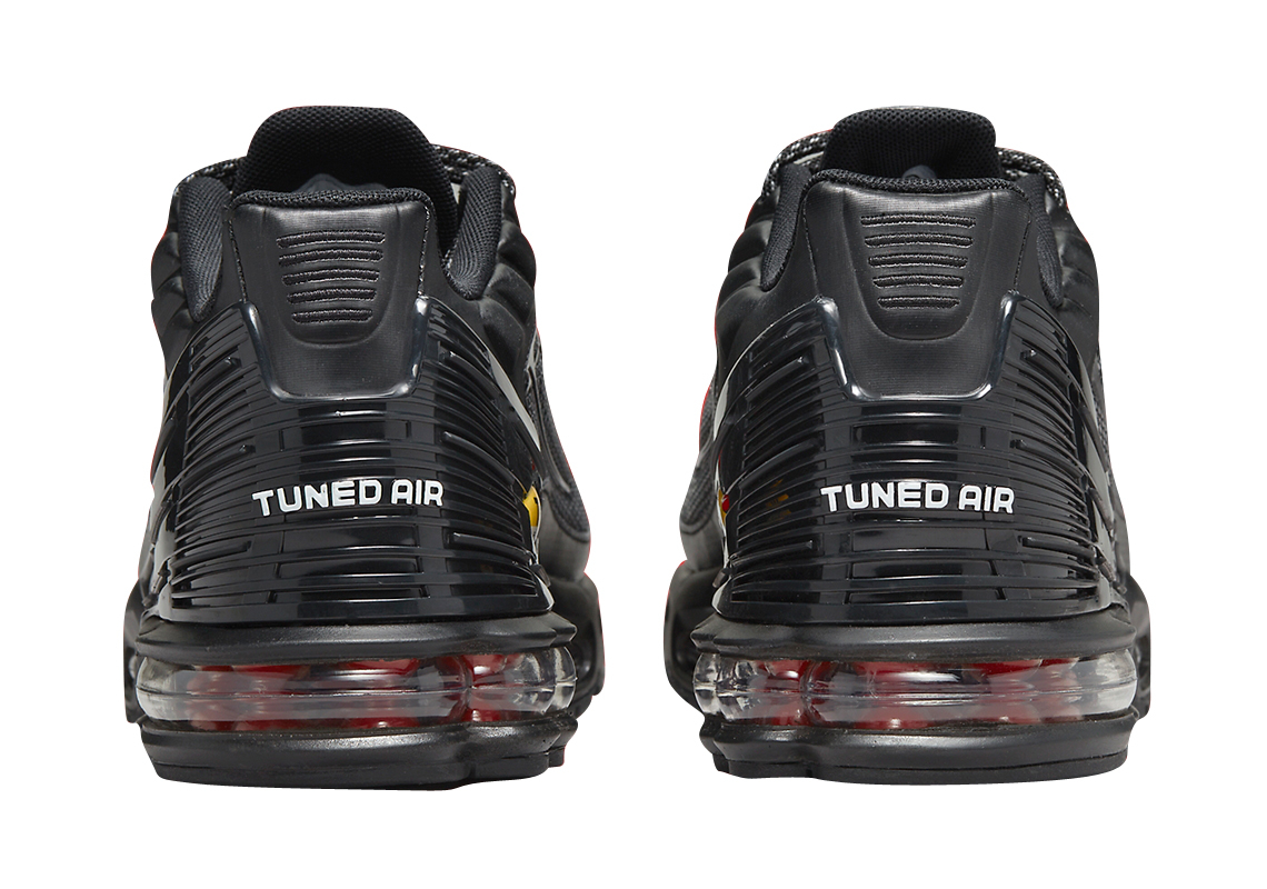 Nike Air Max Plus 3 Black Red DO6385-002