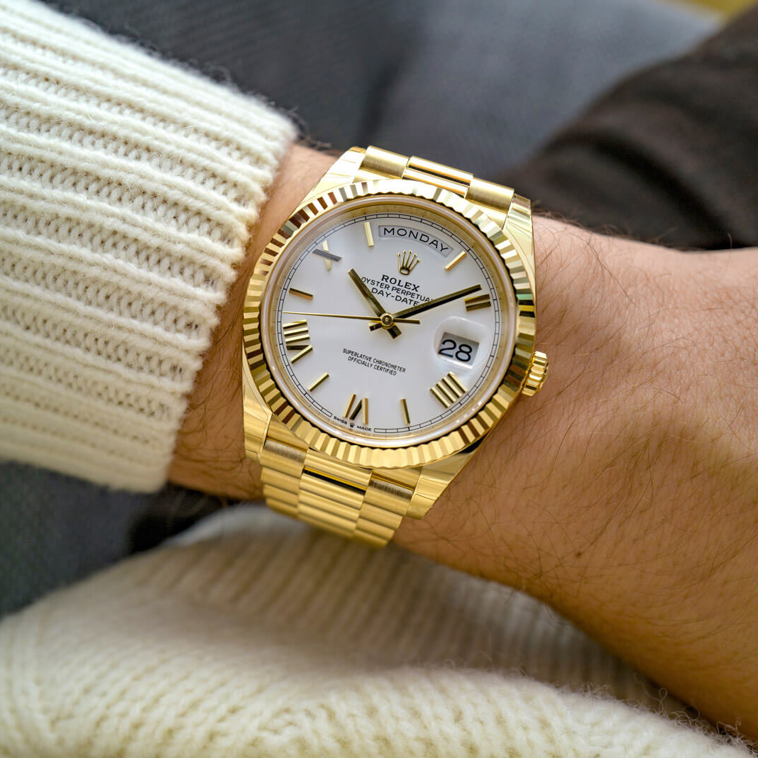 ROLEX 228238 DAY-DATE 40MM PRESIDENT 18K YELLOW GOLD SILVER ROMAN DIAL