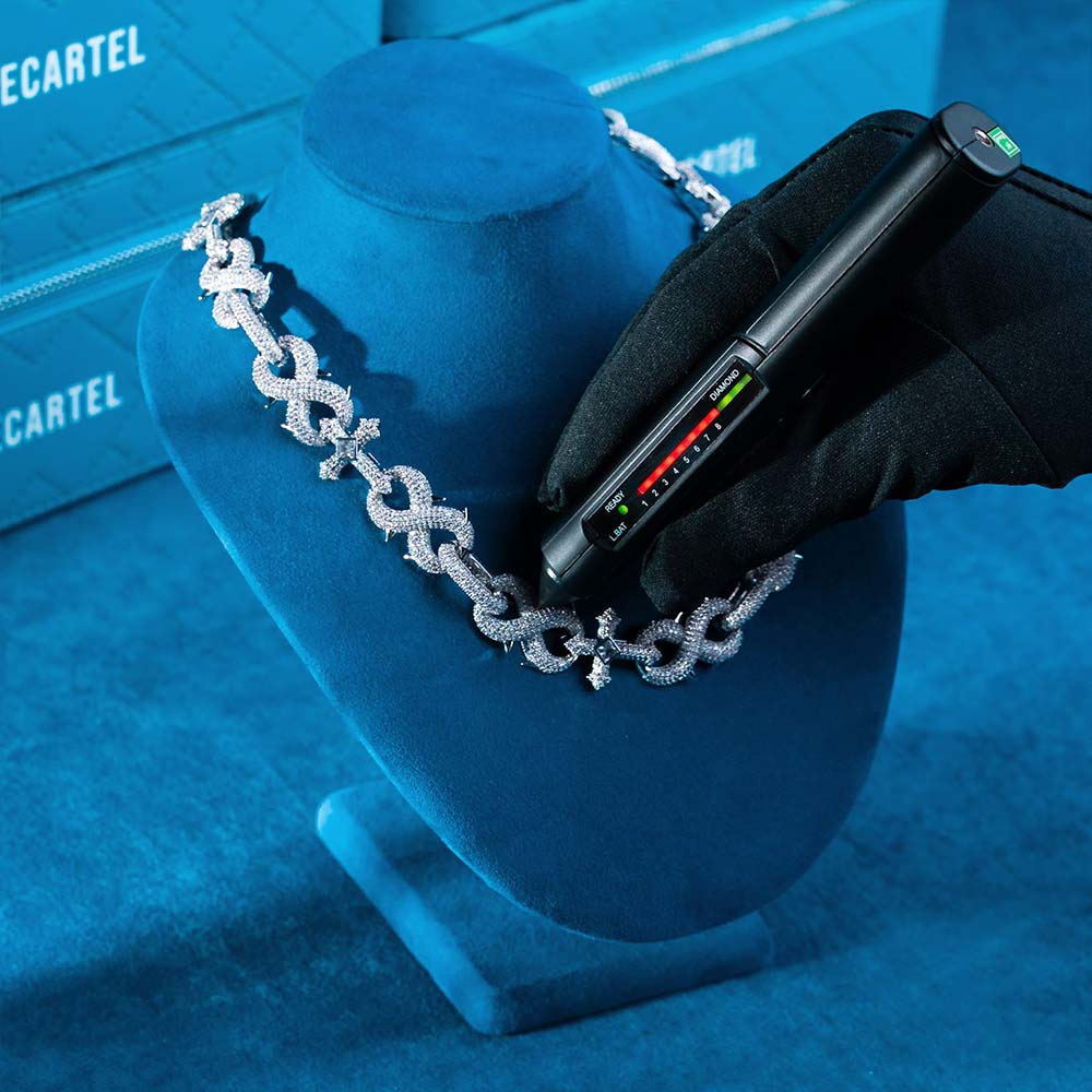 Iced out watch-Yika Jewelry