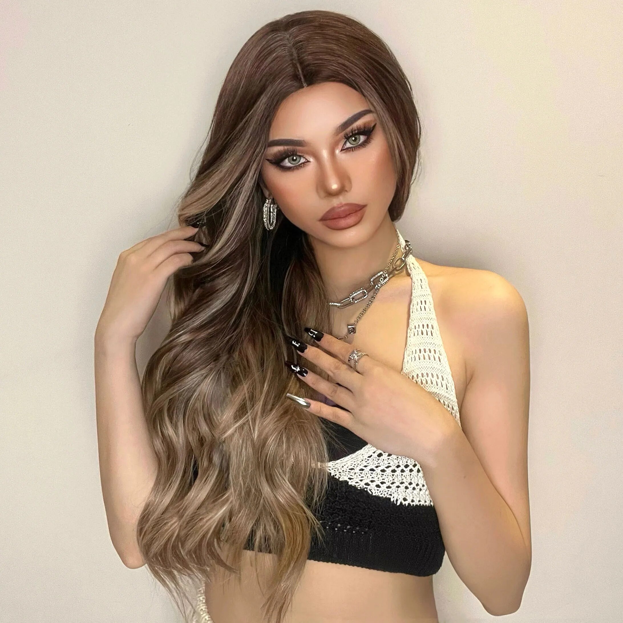 Ombre Brown Blonde Highlight Synthetic Wigs Natural Long Wavy Wig for Women Cosplay Daily Middle Part Hair Heat Resistant