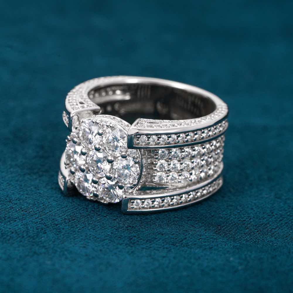 Iced out watch-Yika Jewelry