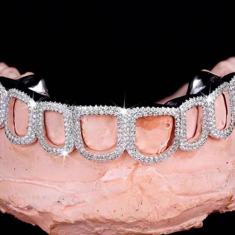 Iced out watch-Yika Jewelry