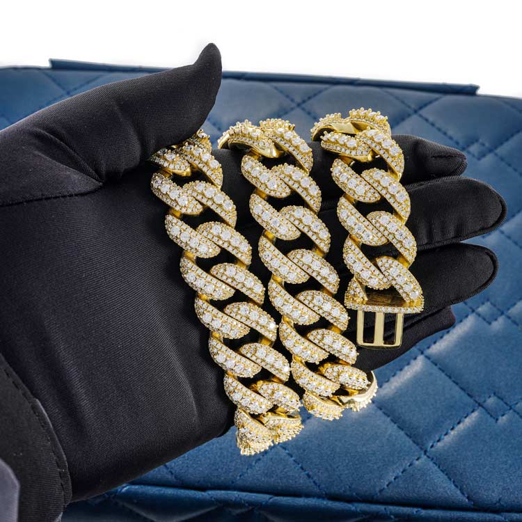 Iced out watch-Yika Jewelry