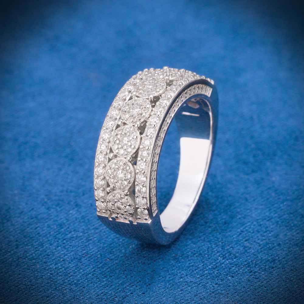 Iced out watch-Yika Jewelry