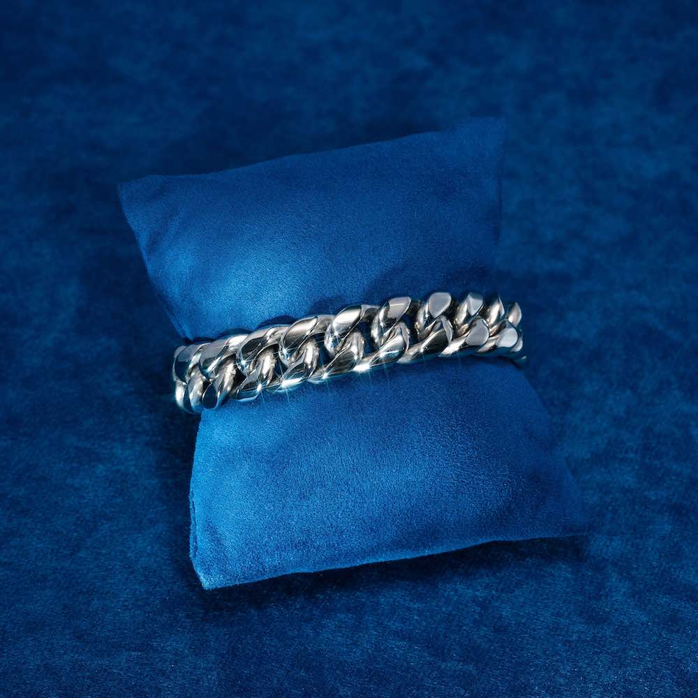 Iced out watch-Yika Jewelry