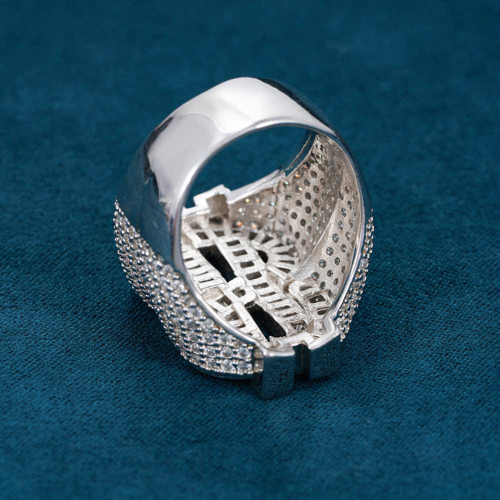 Iced out watch-Yika Jewelry