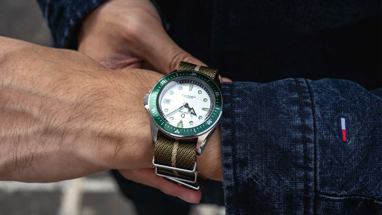 Green bezel DIY dive watch with white dial