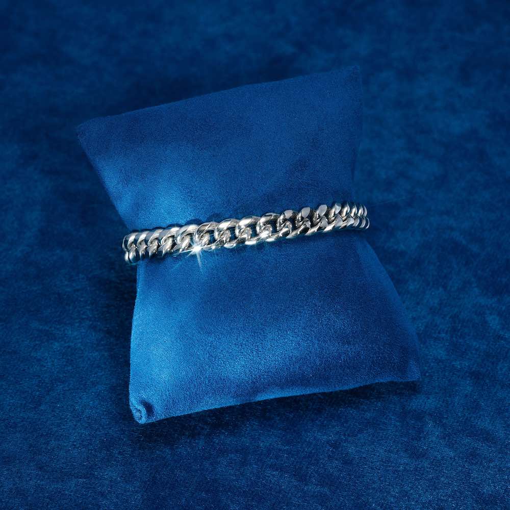 Iced out watch-Yika Jewelry