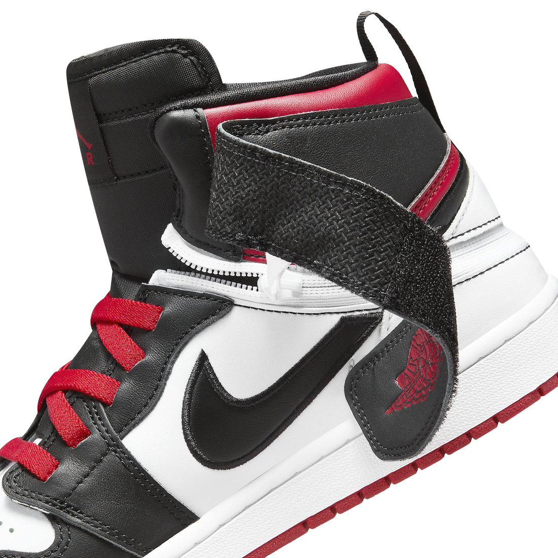 Air Jordan 1 High FlyEase Black Toe CQ3835-106