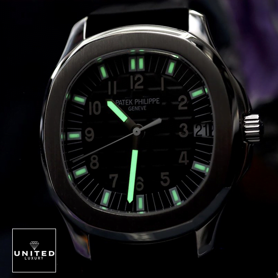 patek_philippe_aquanaut_black_dial_5065_replica_dial_unitedluxurynet