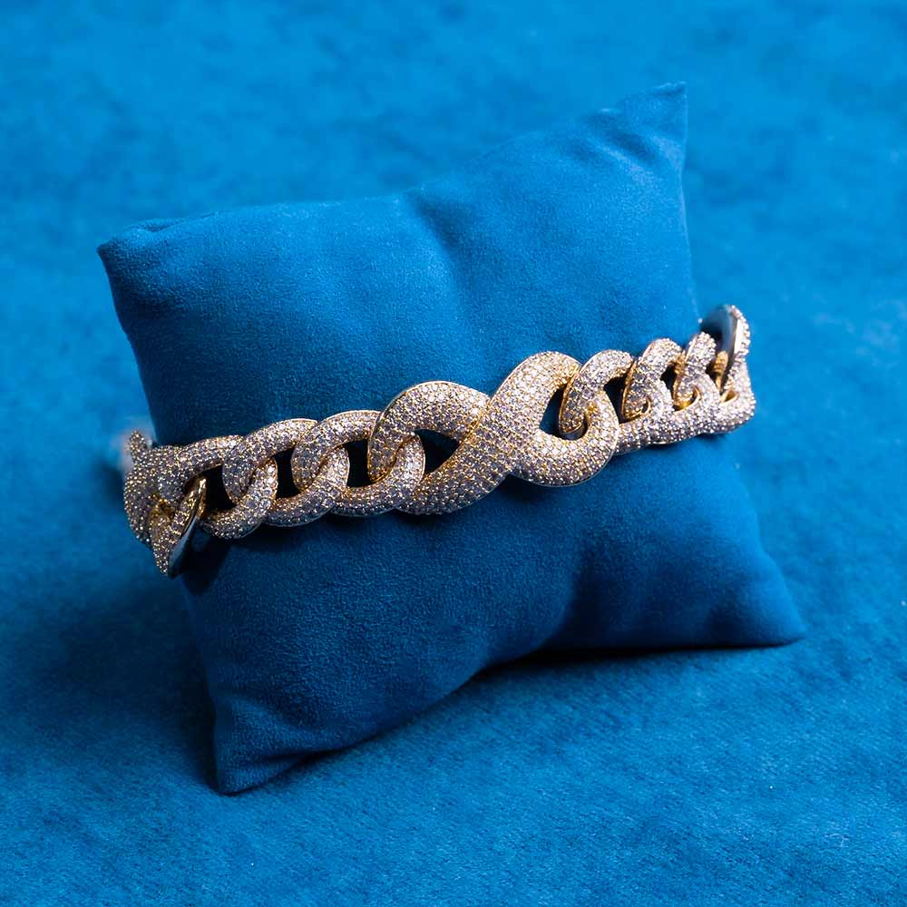 Iced out watch-Yika Jewelry