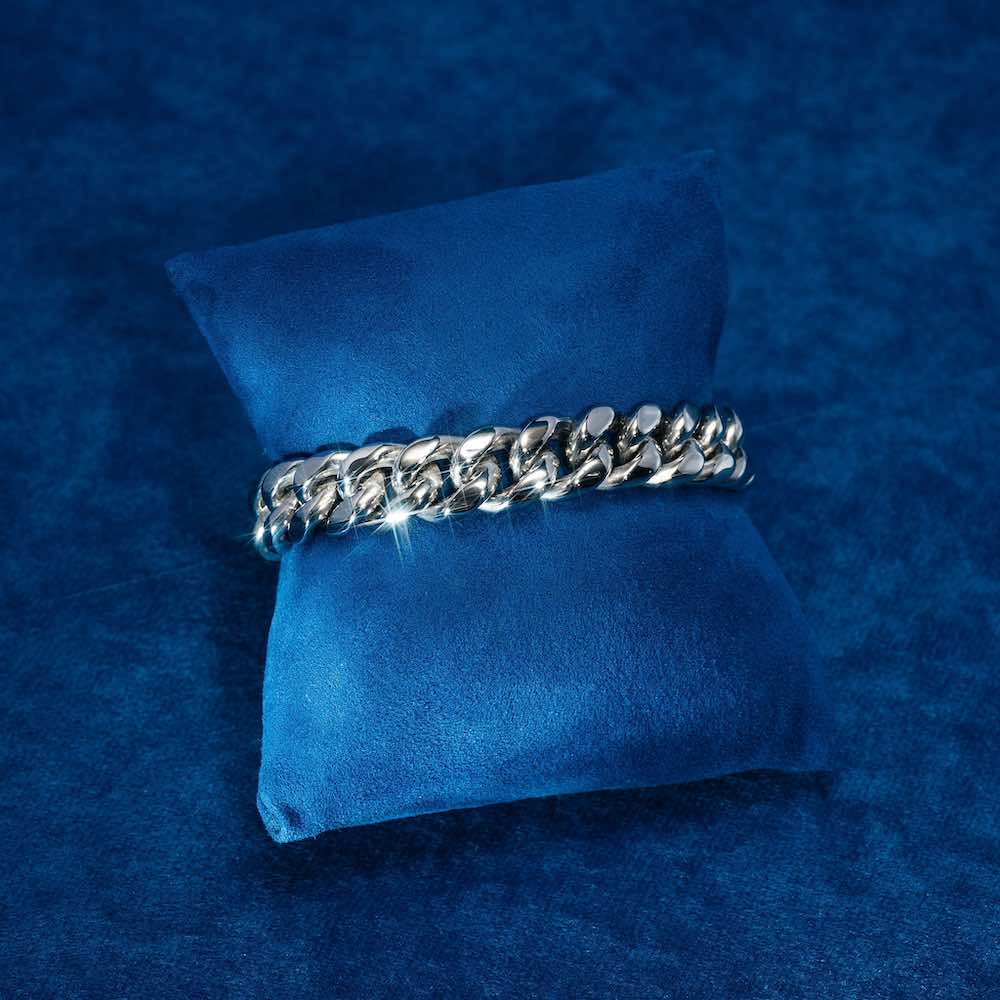 Iced out watch-Yika Jewelry