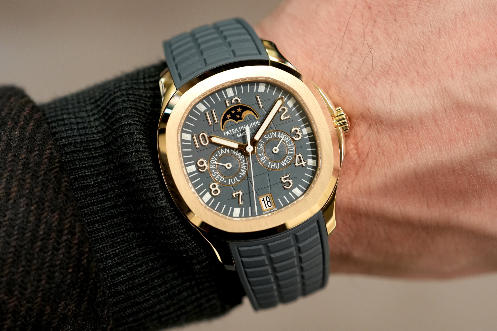 Review: Is The Patek Philippe Aquanaut Luce Annual Calendar 5261R Really A  Women's Watch?