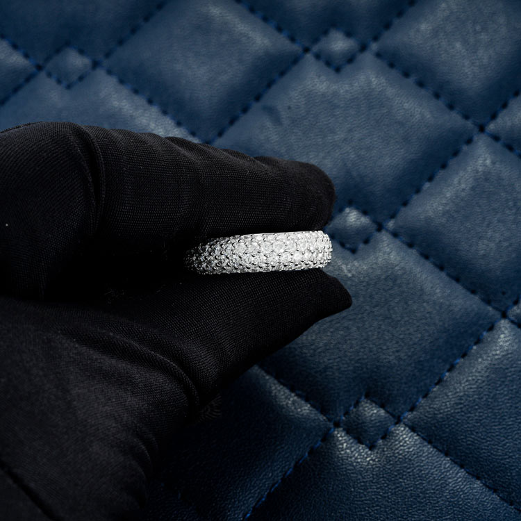 Iced out watch-Yika Jewelry