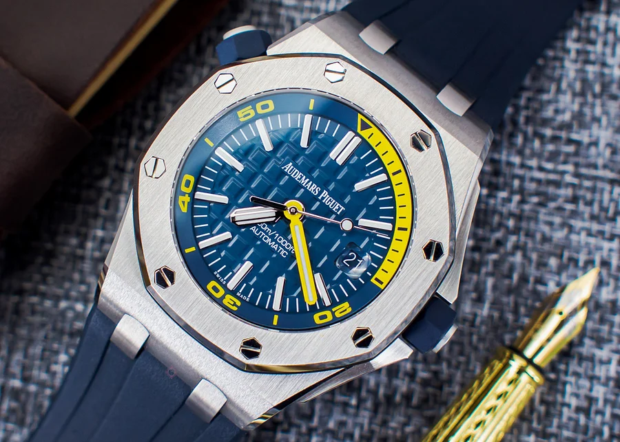 FSOT: Audemars Piguet Royal Oak Offshore Diver Blue 42mm – 15710ST.OO.A027CA .01 | WatchUSeek Watch Forums