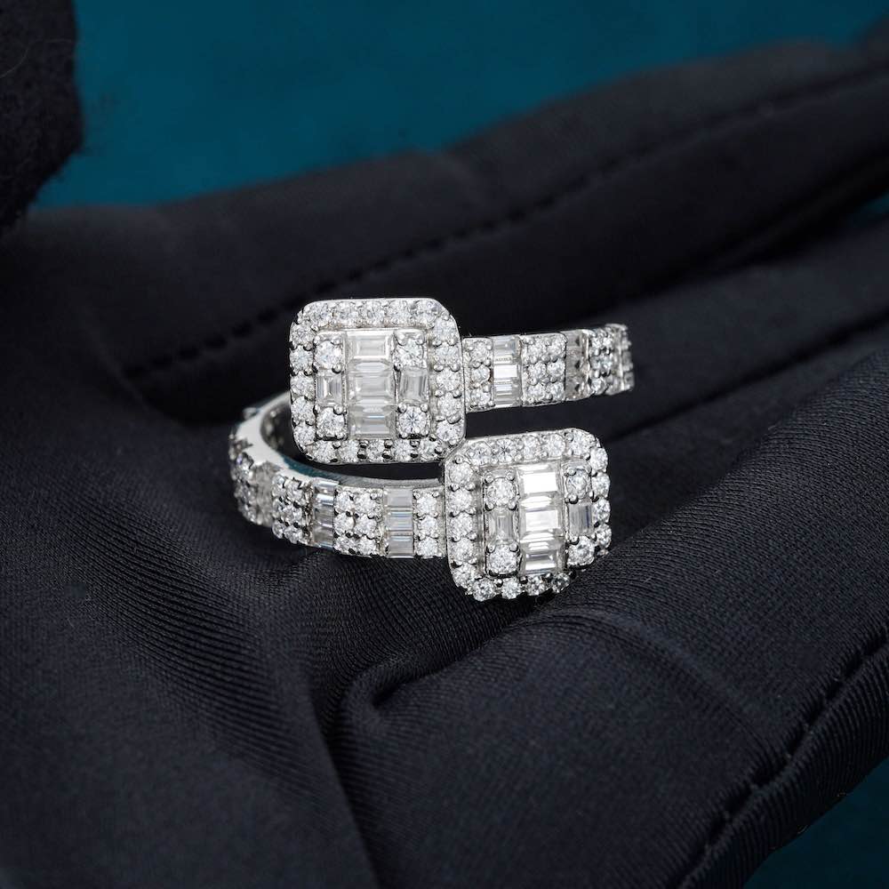 Iced out watch-Yika Jewelry