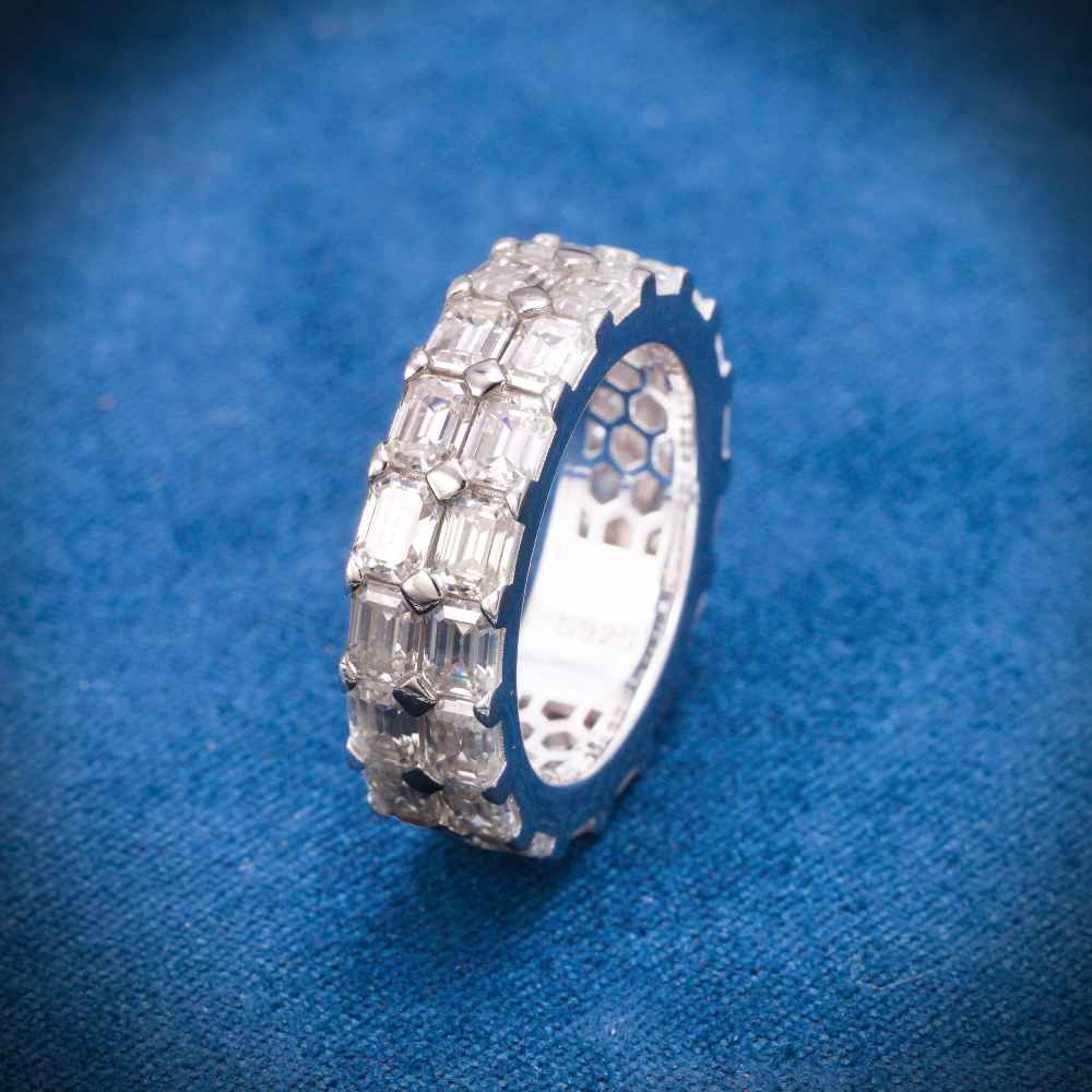 Iced out watch-Yika Jewelry