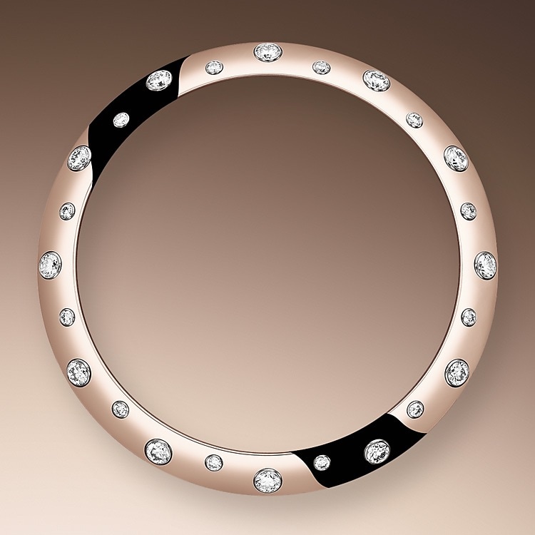 DIAMOND-SET BEZEL