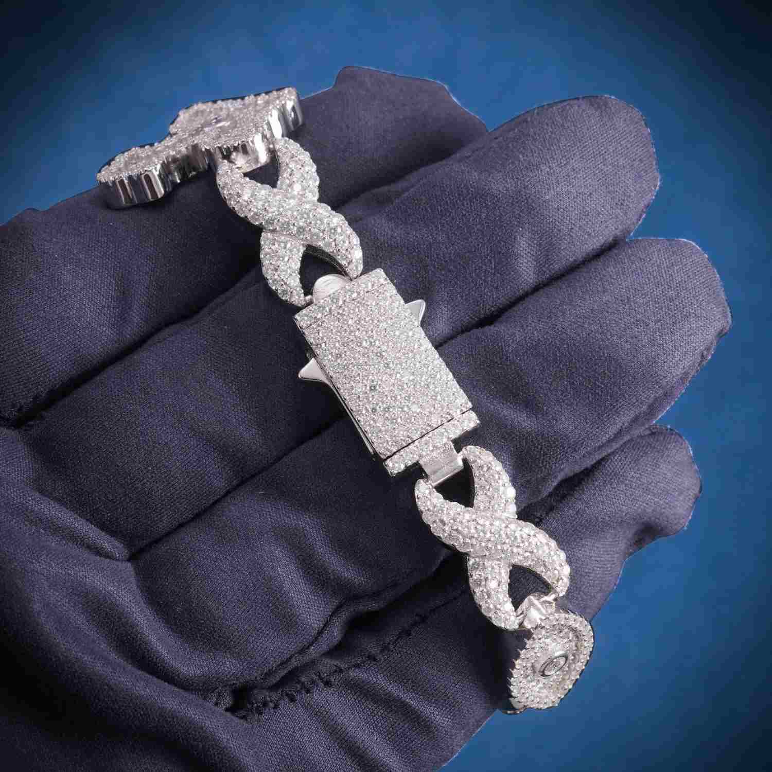 Iced out watch-Yika Jewelry