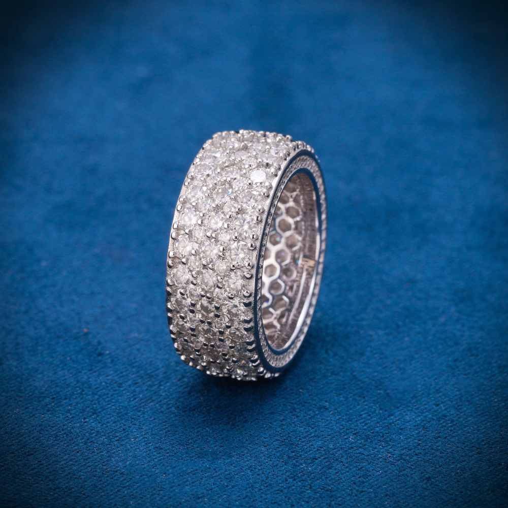 Iced out watch-Yika Jewelry