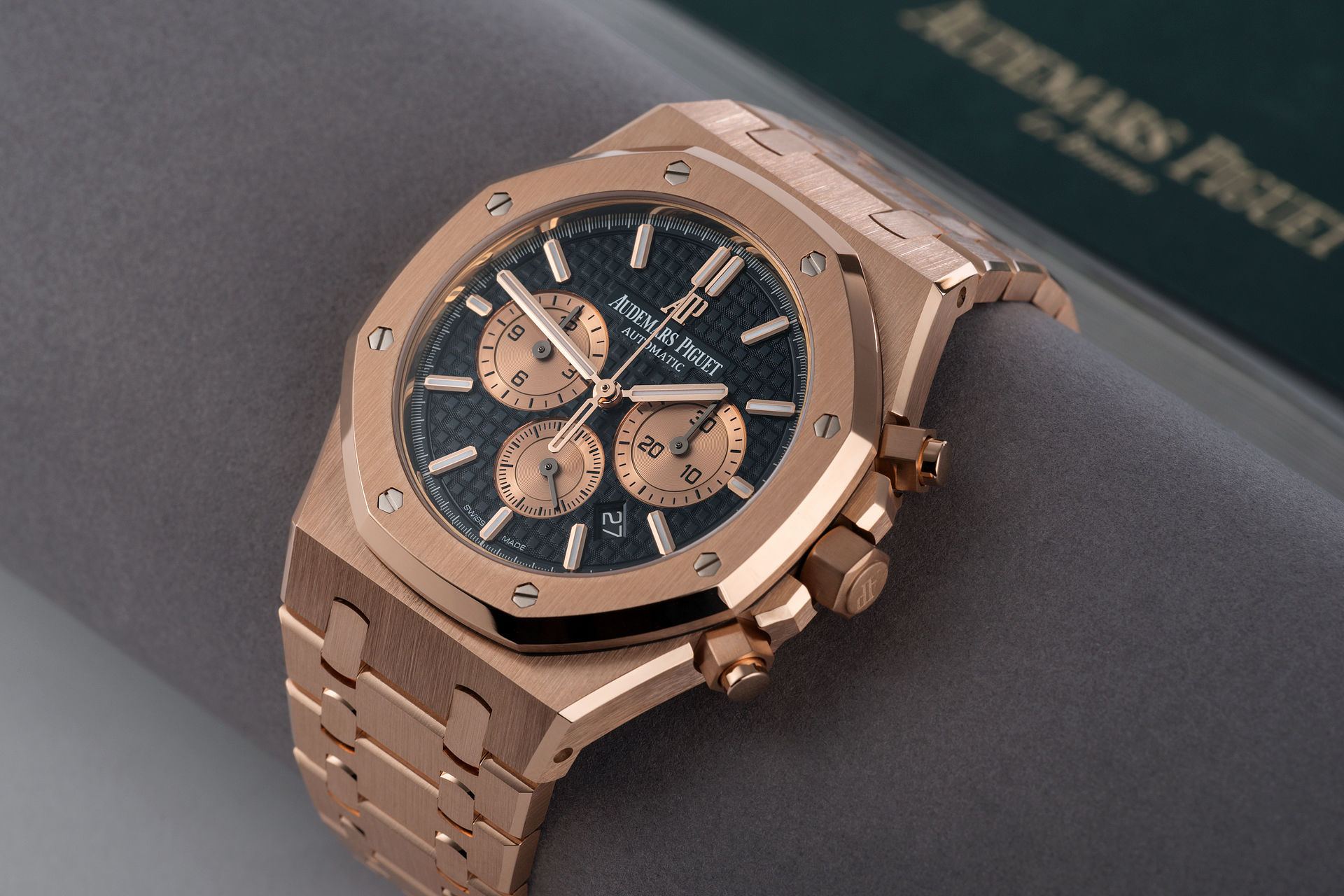 ref 26331OR.OO.1220OR.01 | 18ct Rose Gold 'Under AP Warranty' | Audemars Piguet Royal Oak Chronograph