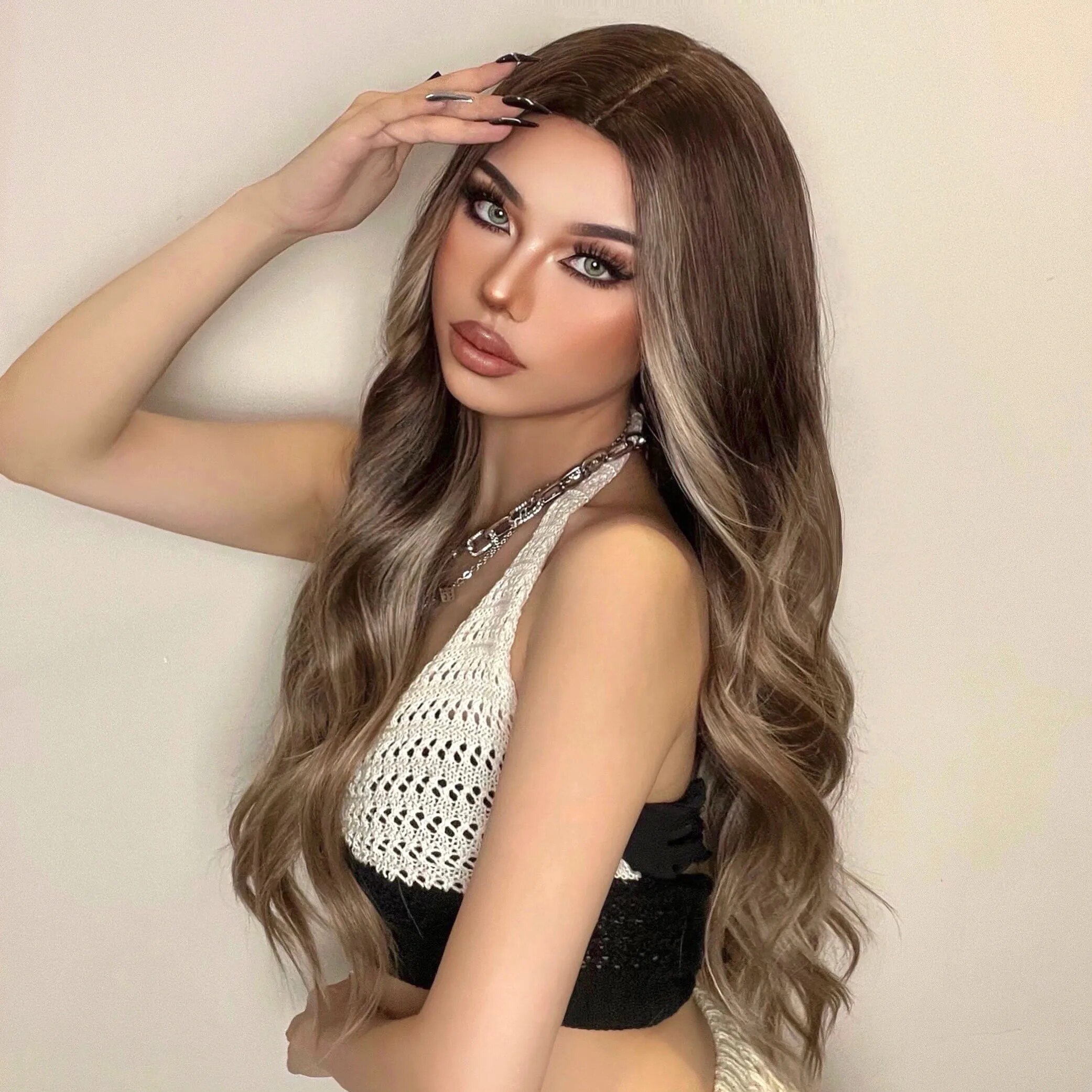 Ombre Brown Blonde Highlight Synthetic Wigs Natural Long Wavy Wig for Women Cosplay Daily Middle Part Hair Heat Resistant